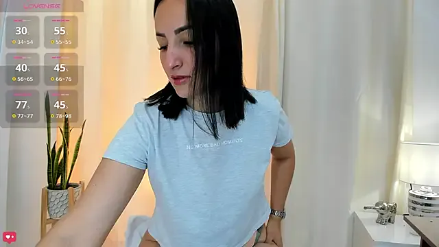 Freechat Sally_Azmani_ on StripChat