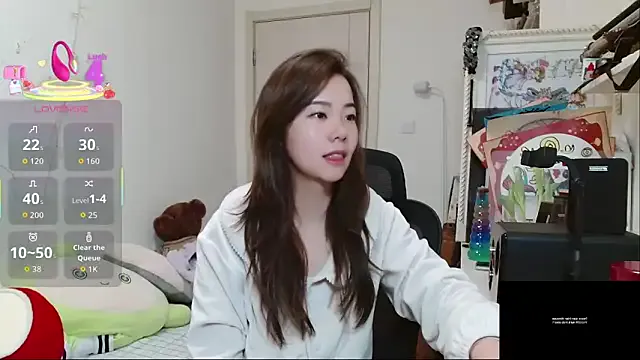 sallycui on StripChat