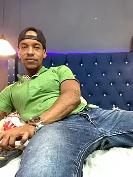 Offline Salomon_koude on StripChat