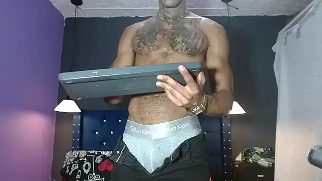 Offline Salomon_koude on StripChat