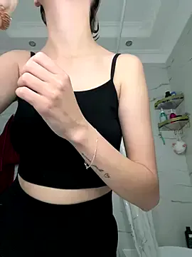 Offline SandraCarter on StripChat