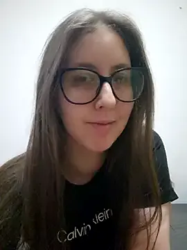 Sarah459 on StripChat