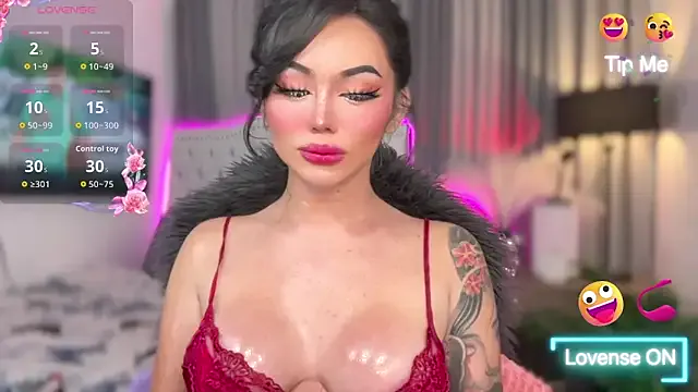 Freechat sassy_olivia on StripChat