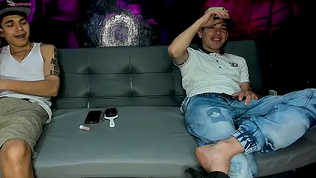 Freechat SeecretPartys on StripChat