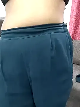 SEEMA_127 — Boobs oil