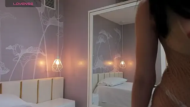 Sensual_Sophie_ on StripChat 