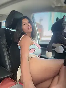 sexi_noemi — squirt explosion + being naked