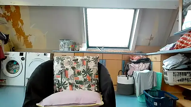 Freechat SexyAmanda33 on StripChat