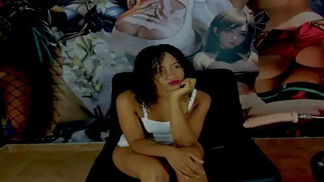 sexylatinawhithabigass