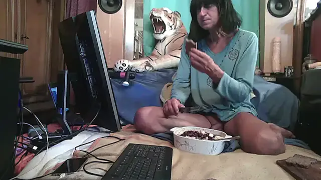 Freechat SissiDomination on StripChat