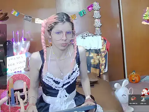 StripChat Skinygirl is Freechat Skinygirl — play nde play ussy