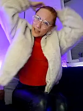 Freechat SlimBellaa on StripChat