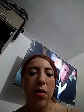 Offline Sofhi_a20 on StripChat