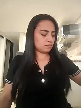 StripChat solandrea is Freechat solandrea — Show Breasts