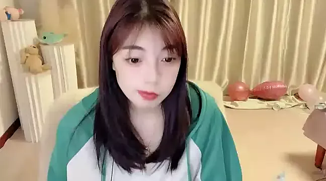 Freechat Song_99 on StripChat