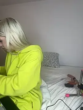 Steffi_Snowbunny — 2Videos free