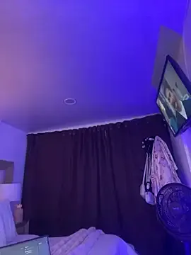 Sweet_and_caramel — put your cock in her mouth while she sle