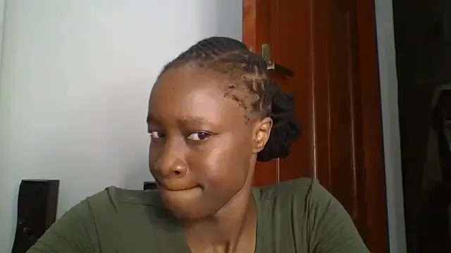 Freechat sweet_sassy_ on StripChat