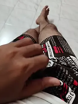 Freechat tamil-guy on StripChat