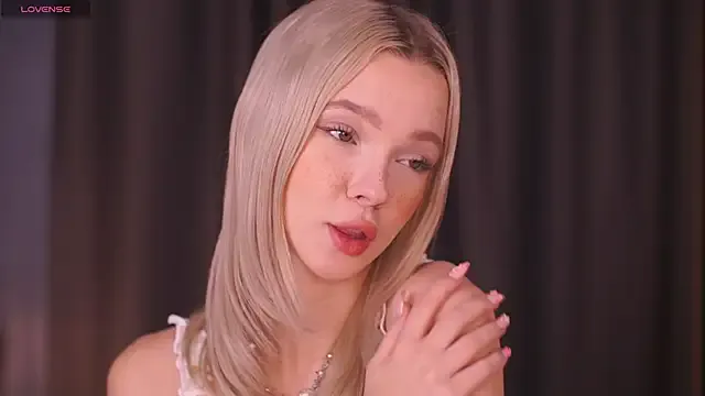 Freechat TastyTiffy on StripChat