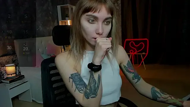 tattoo_art_baby on StripChat 