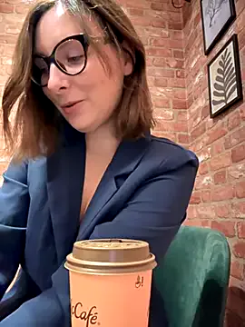 The_Snowwhitee — Squirt in  McDonald   Last Tip Video!