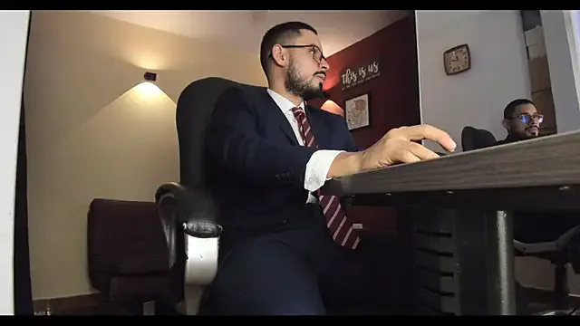 Freechat thesexlawyerx on StripChat