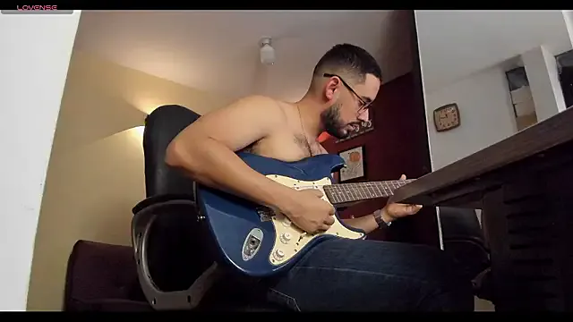 Freechat thesexlawyerx on StripChat