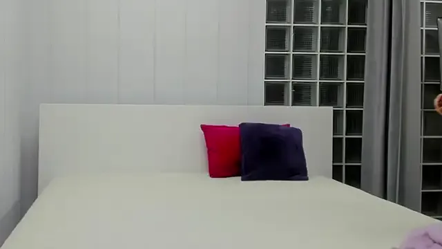 Private Tiny_JuJu on StripChat