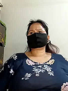 Freechat Tishani on StripChat