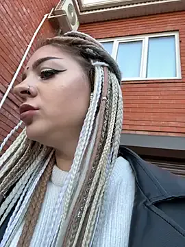 TwixCouple — MASTURBATE ON THE VIEW