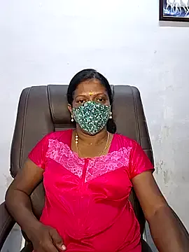 Freechat umashreetamil on StripChat