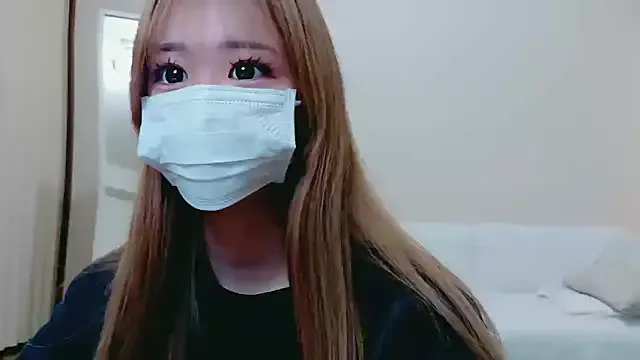 Offline Una_chan_ on StripChat