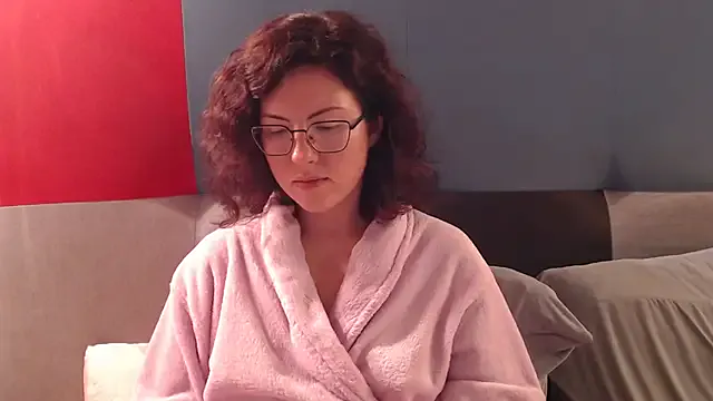 Group vaders_daughter on StripChat