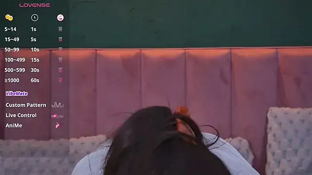 Freechat VanessaOlive on StripChat