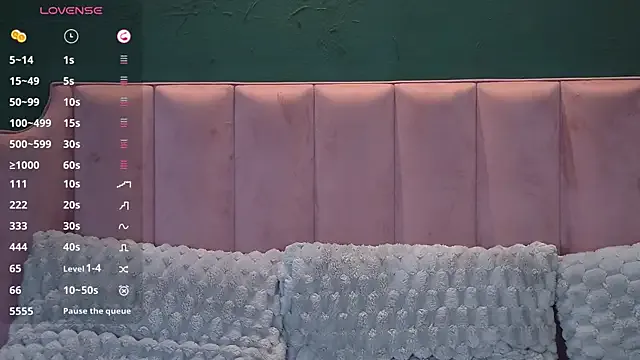 Freechat VanessaOlive on StripChat