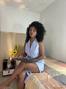 Freechat vanestraus on StripChat