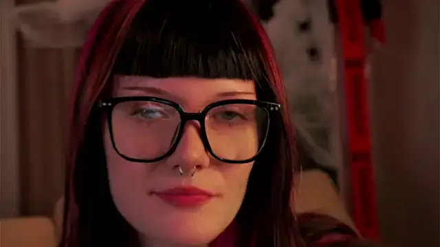 VeolaHoiness — Striptease show