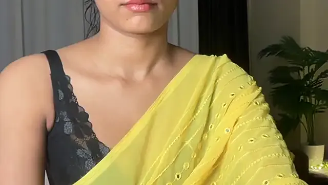 Freechat Wow-nisha on StripChat