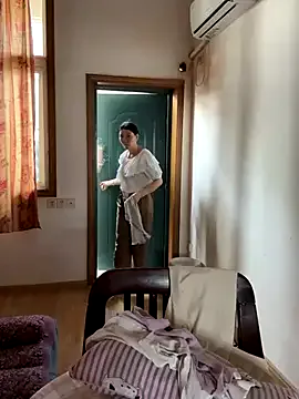 Freechat xiiuuff18 on StripChat