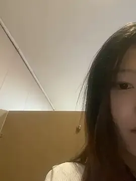 xixi_28 on StripChat 