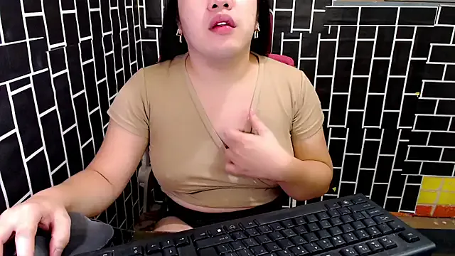 Freechat xPrincessOfSex on StripChat