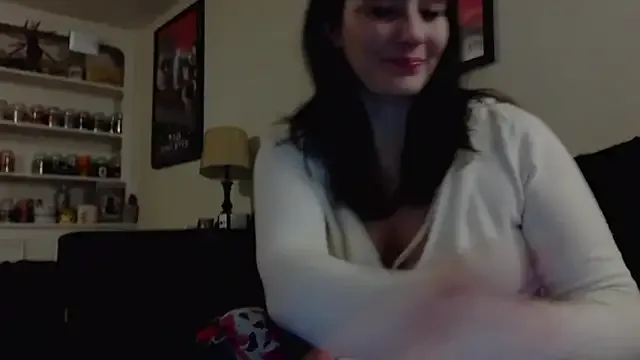 Freechat xxxCRYSTALxxx on StripChat