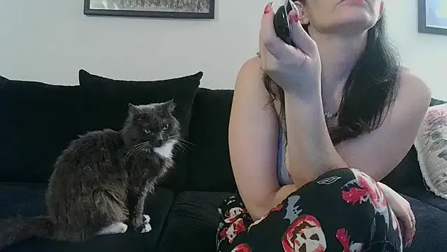 Freechat xxxCRYSTALxxx on StripChat