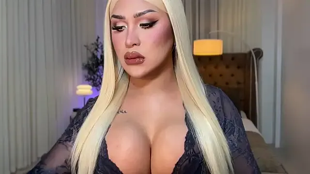 Freechat Your_Majesty_Tyra on StripChat