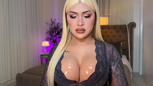 Freechat Your_Majesty_Tyra on StripChat