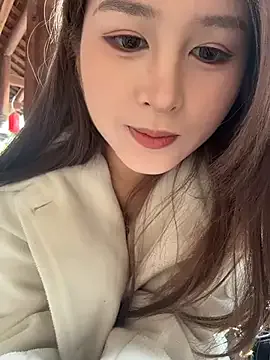 Offline yuki_june on StripChat