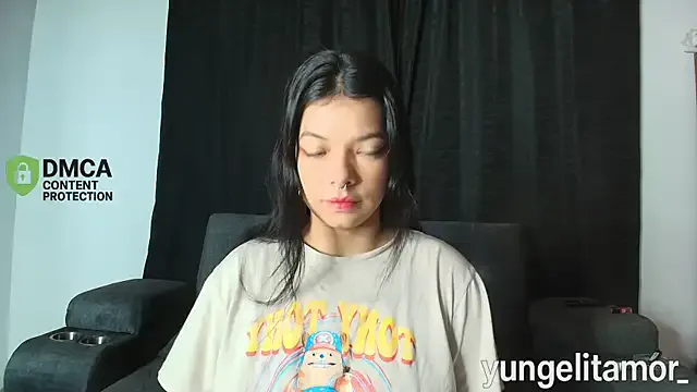 Private yungelitamor_ on StripChat